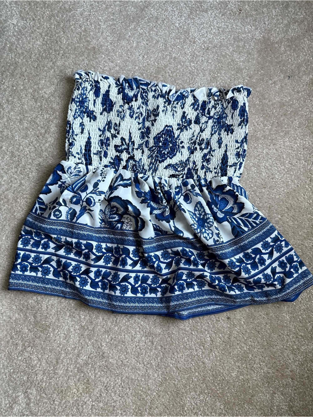 SHEIN White and Blue Floral Smocked Tube Top